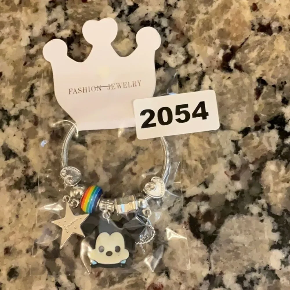 2054 Micky Mouse Silver Kids Stretchy Charm Bracelet